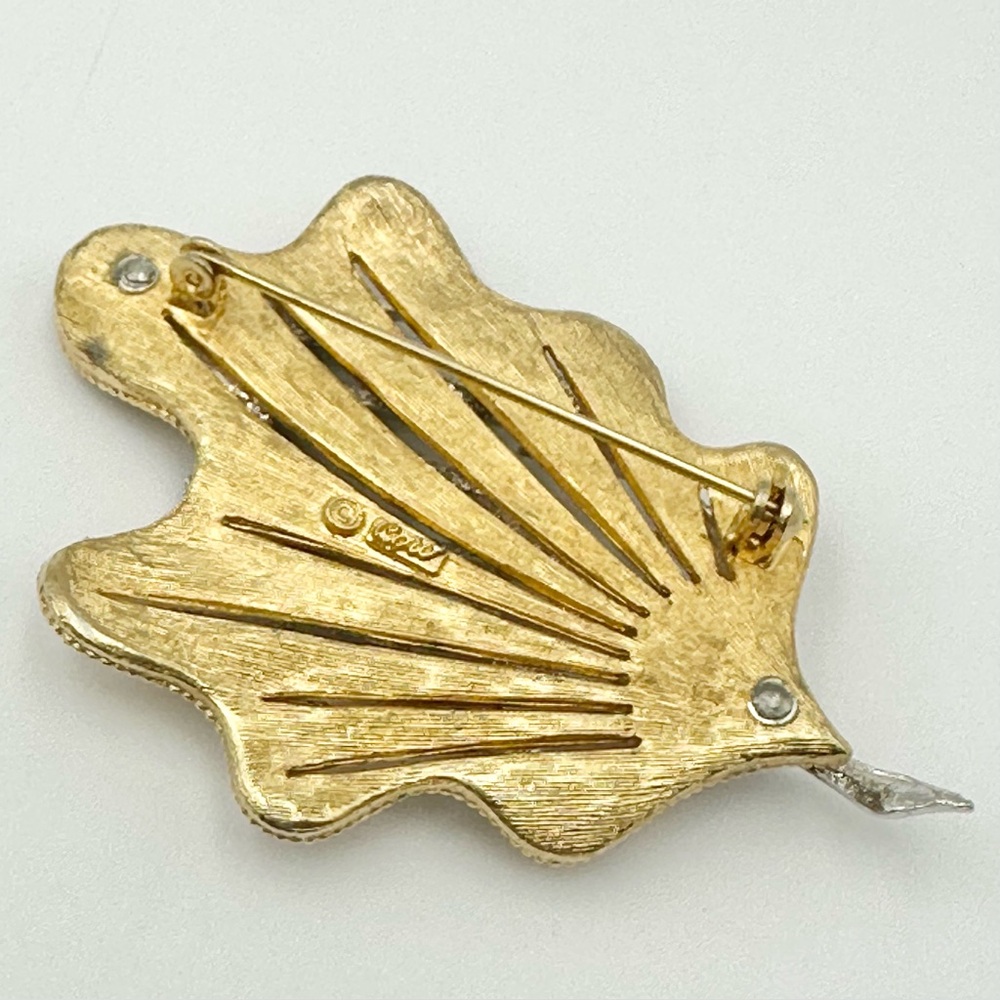 Coro Signed Vintage Gold & Silver
Tone Leaf Branch Brooch Pin - Picture 2 of 4
